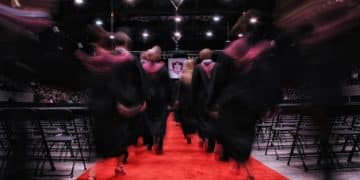 US Award Show Ratings: Are They Declining and How to Reverse the Trend? - Cover Image