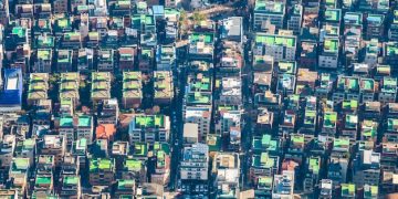 2025 GDP Growth: What 3.5% Means for Your US Business - Cover Image