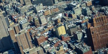 US Business Outlook: Decoding the 3.2% GDP Growth Forecast for 2025 - Cover Image